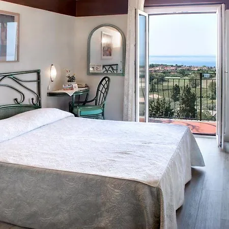 Castello S. Antonio 2* Lazise