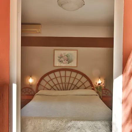 Castello S. Antonio 2* Lazise