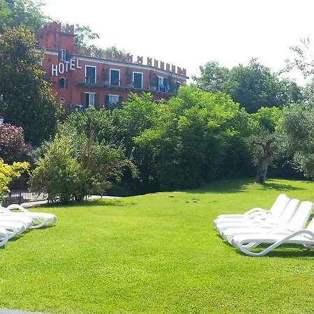 Castello S. Antonio Hotell