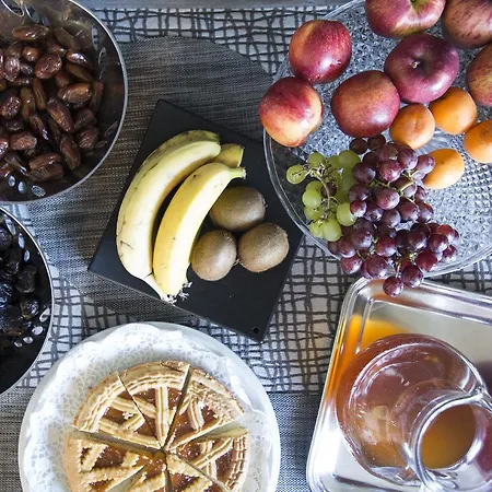 Castello S. Antonio מלון 2*