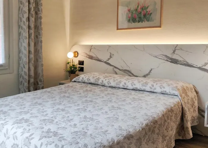 Castello S. Antonio Hotell 2*