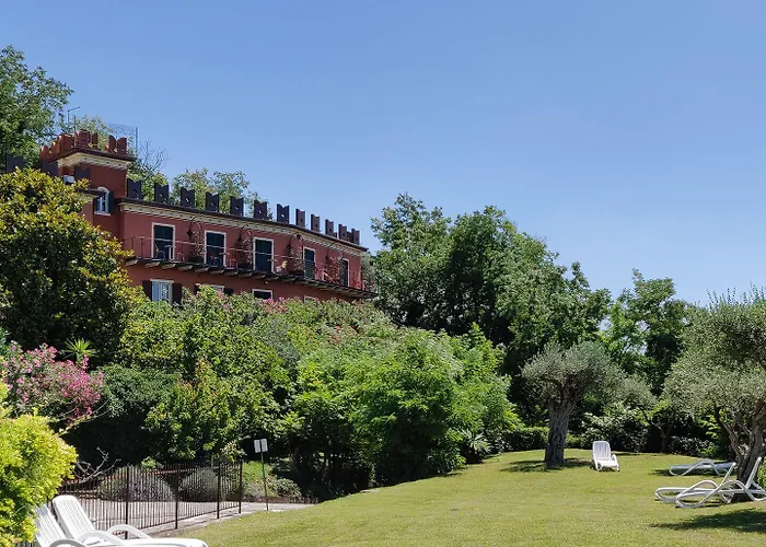 Castello S. Antonio Hotell